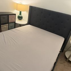Queen Size Bed Set