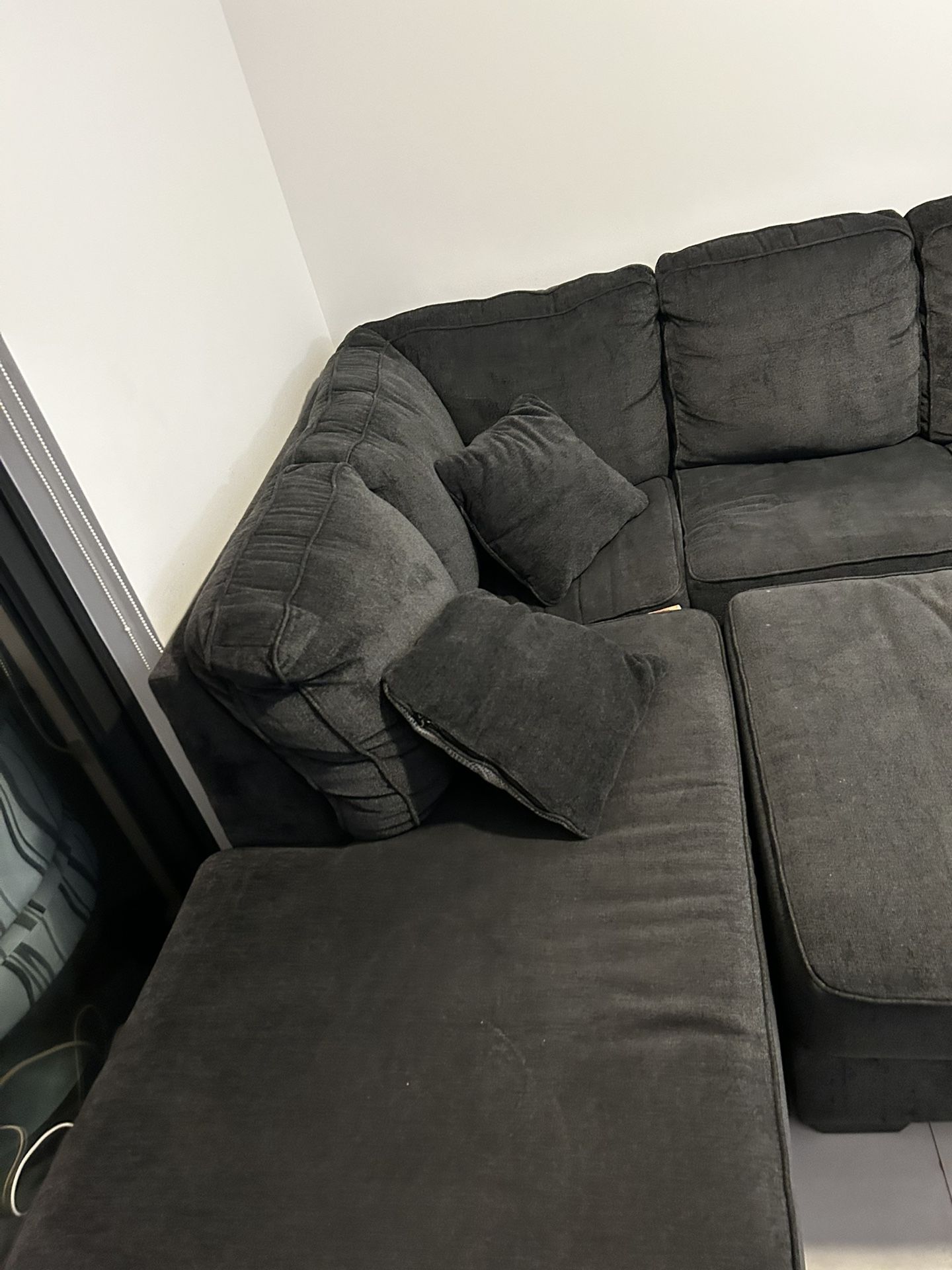 3-Piece Grey Sectional Sofa Set w/ Recliner & Ottoman – Great Condition!