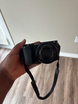 Sony 6100