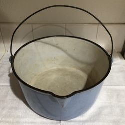 Vintage Farmhouse Antique Cast Iron Enamel Coated Dutch Oven Light Blue Pot