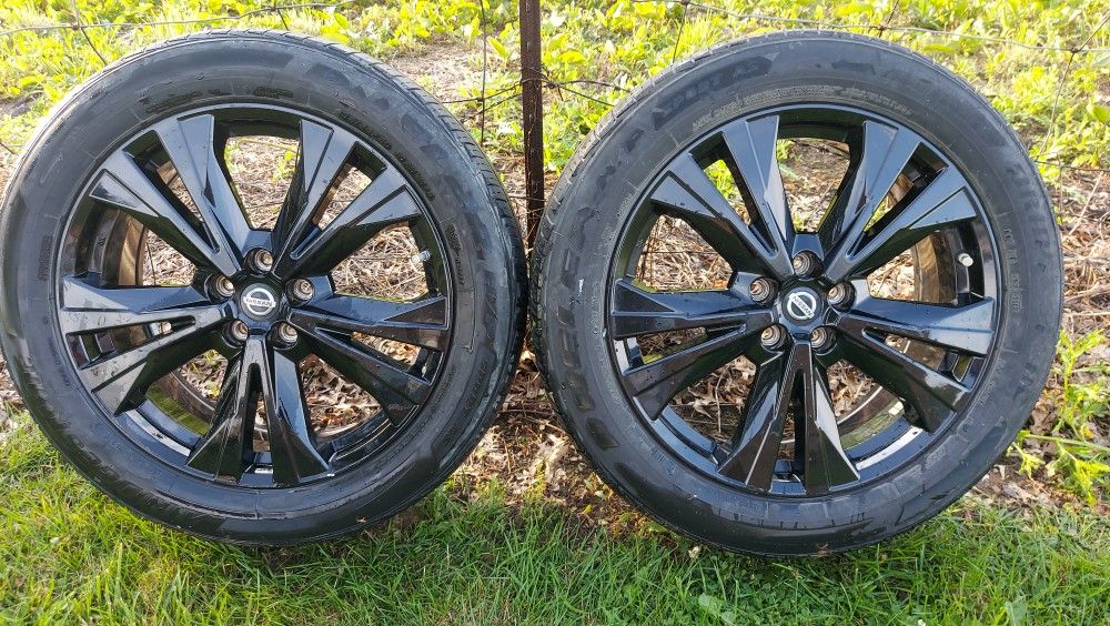 17-18 NISSAN PATHFINDER MIDNIGHT 20X7-1/2 BLACK