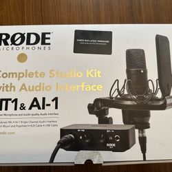 Rode Complete Studio Kit NT1 & AI-1