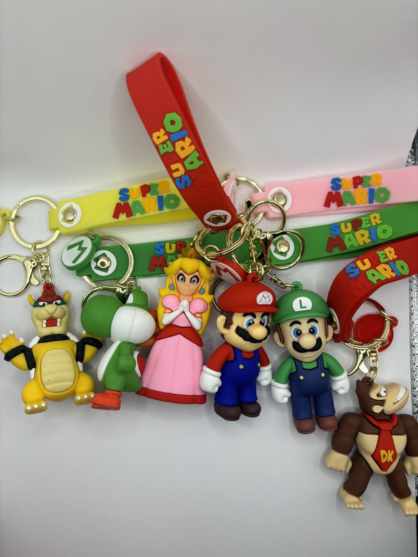 Super Mario Keychains 