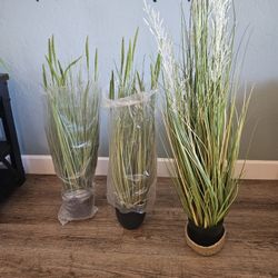 Artificial Grass Plant