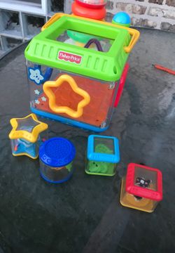 Fisher price toss and play toddler toy