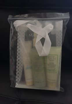 Mary kay satin hands set
