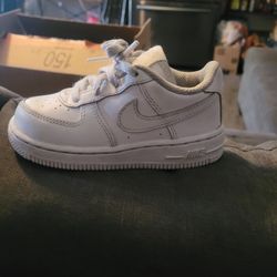 Toddler Air Force 1 Size 7.5