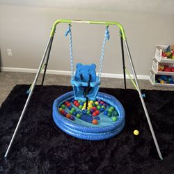 Inside or outside baby/toddler swing