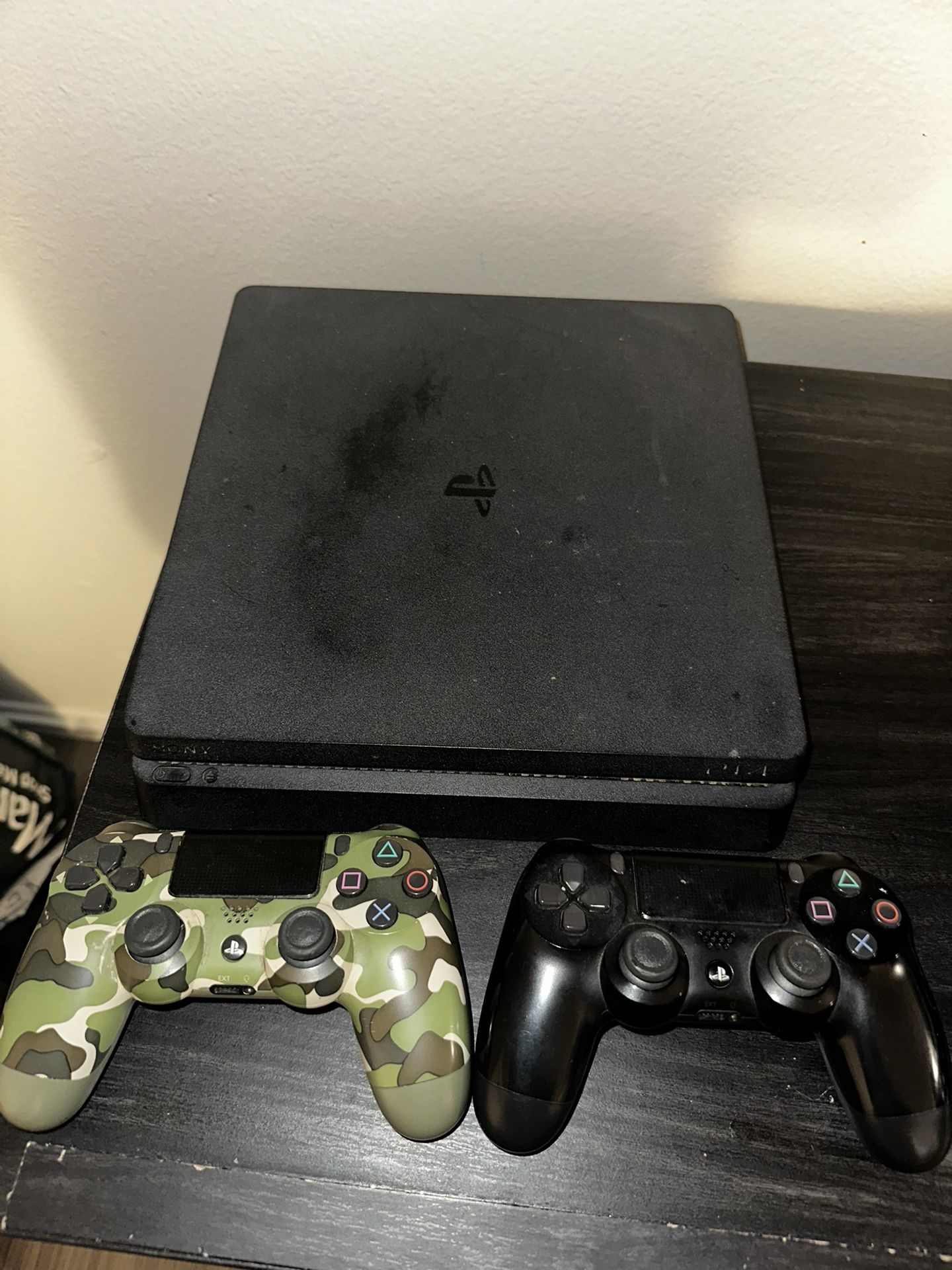 PS4