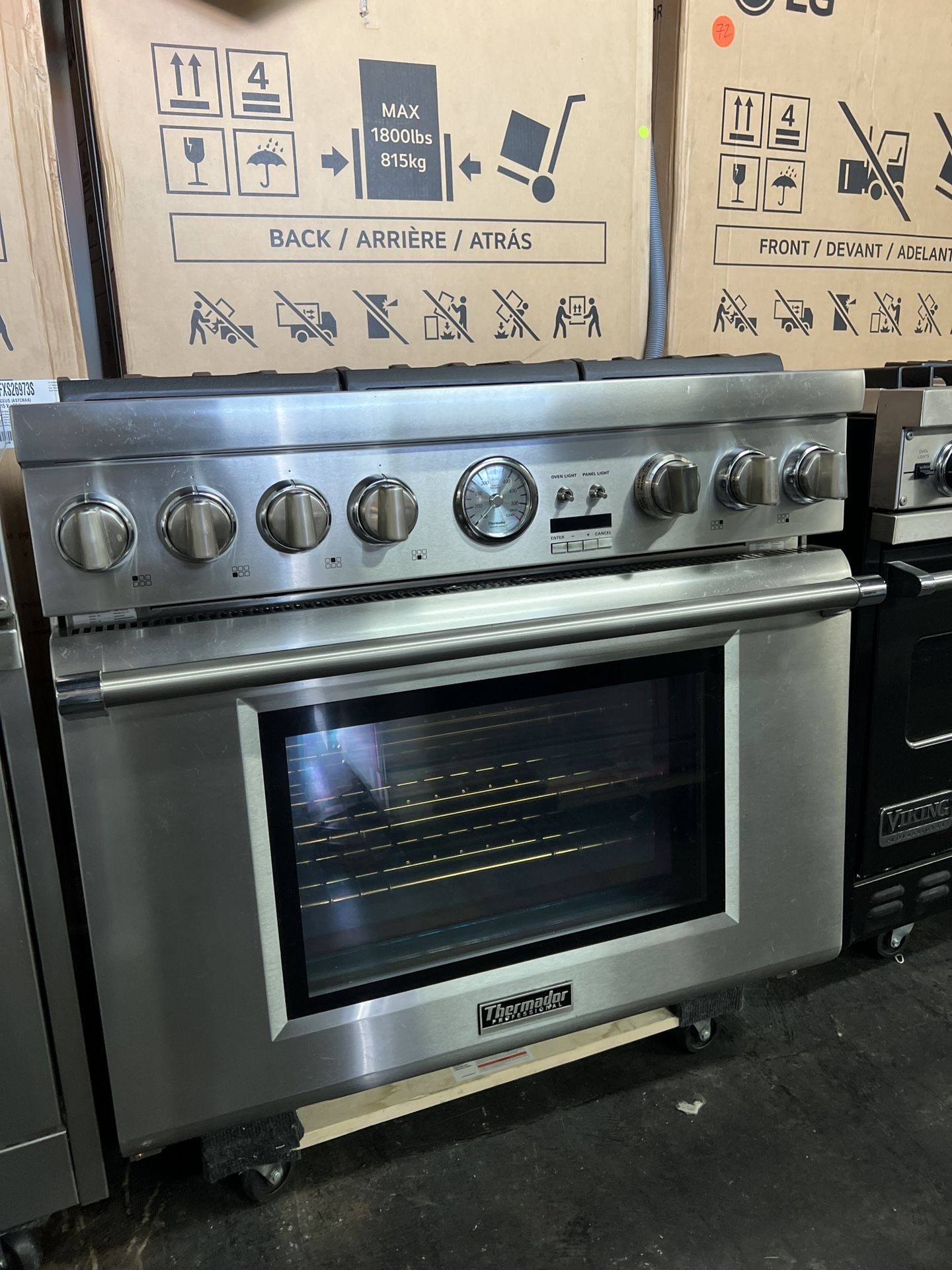 Thermador 36”Wide Dual Fuel Range Stove Stainless Steel 