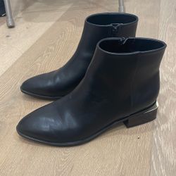 Alfani Black Zip Booties Size 7.5