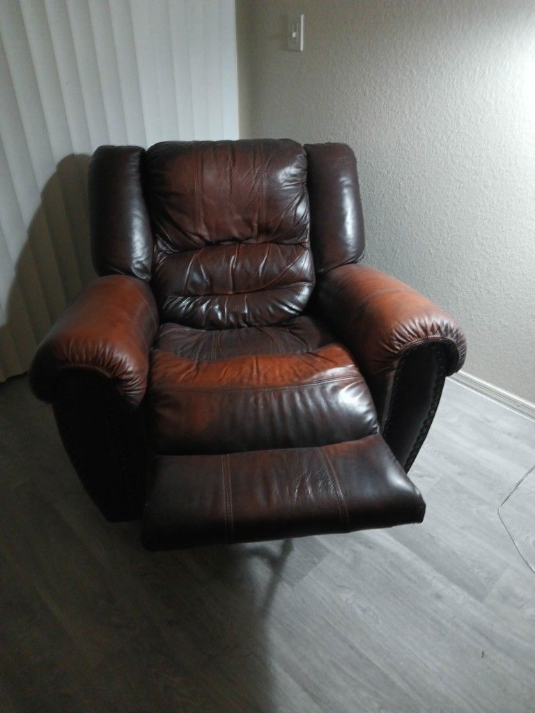 Leather Fold Out Set With Coffee Table