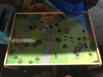 Kids play town table