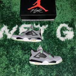 Jordan 4 Retro Green Glow 