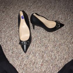 Nine West Black Pointed Toe Heels 8.5