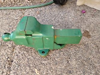Yost Heavy Duty Large Bench Vise