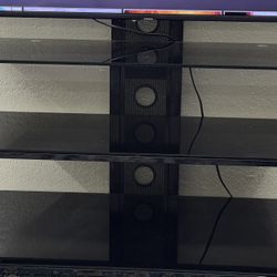 Almost new used TV table