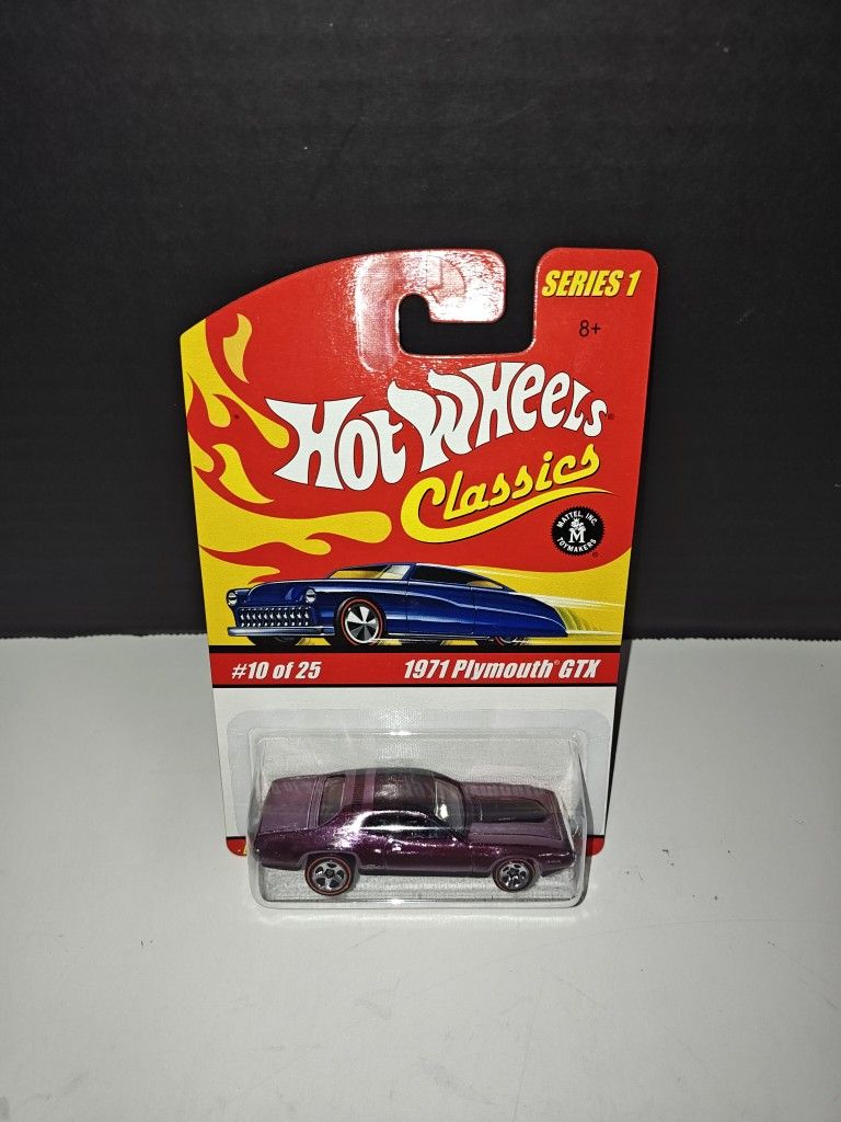 Hot Wheels Classics Series 1 10/25 1971 Plymouth GTX Diecast Spectraflame Purple