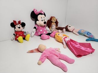 6pcs Random Plush Stuffed Dolls