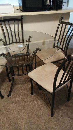 Glass Table 4 Chairs