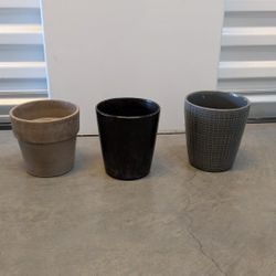 Pots  Small Planting Pots $10 Each take All $20