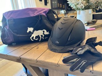 Ovation Helmet, Duffle Bag, and Gloves