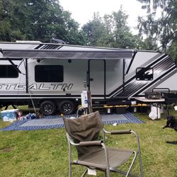 2020 Stealth FQ2413 Toyhauler 