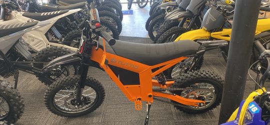 Tuttio Soleil 01 LO 48V Electric Dirtbike