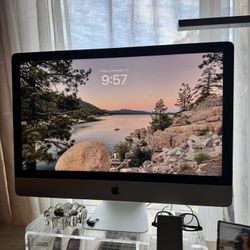 Apple Mid 2020 iMac Desktop Mac with 3.3GHz 6 Core 10th Gen Intel Core i5, 27 inch Retina 5k, 40GB RAM, 512GB SSD