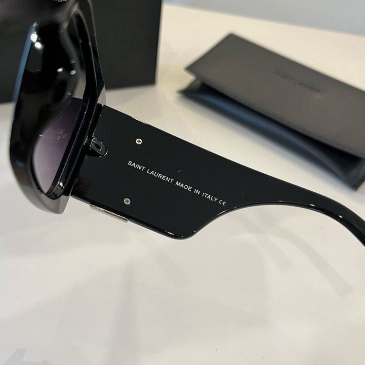 YSL Saint Laurent Sunglasses