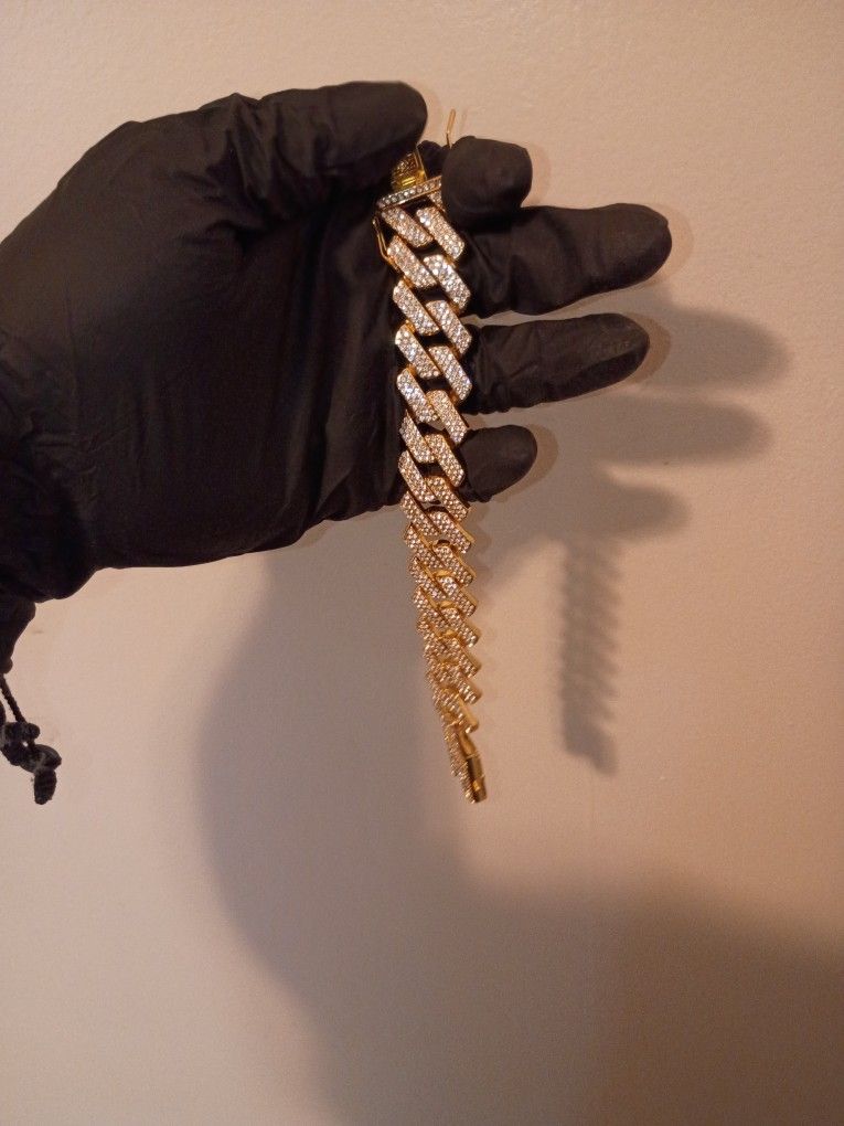 not real but nice and stainless 