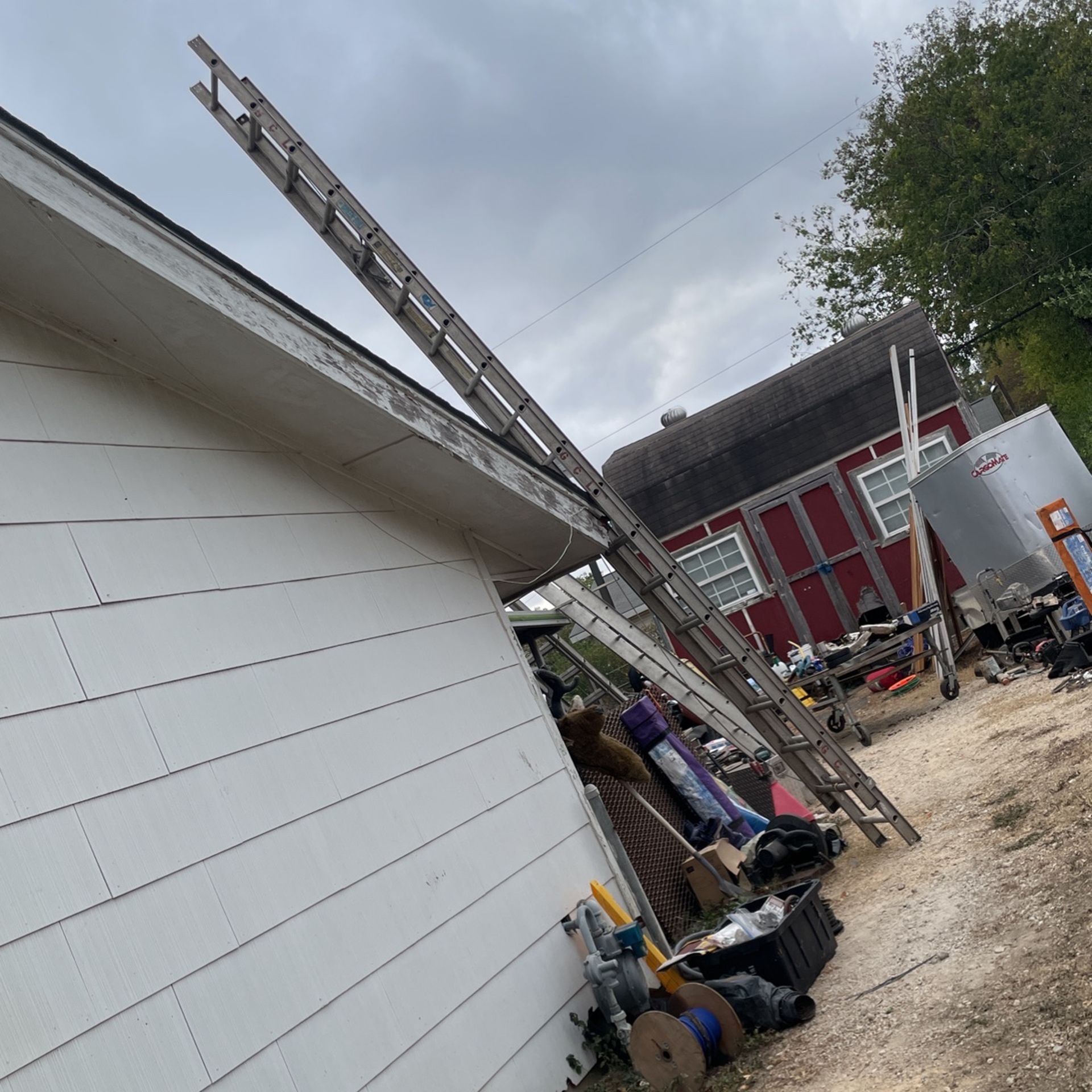 40’ Aluminum Ladder