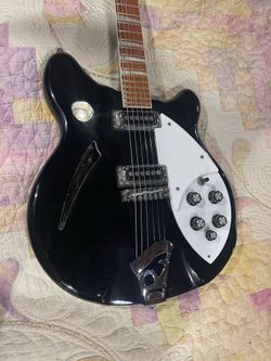 Rickenbacker john lennon model 360
