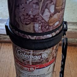Coleman Camouflage Vacuum Bottle Thermos  w Handle