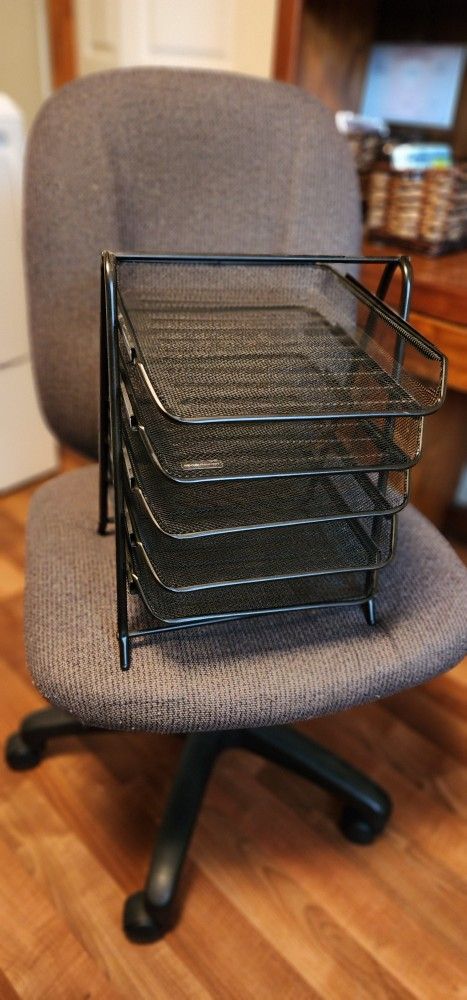 Desk Paper/Mail Organizer