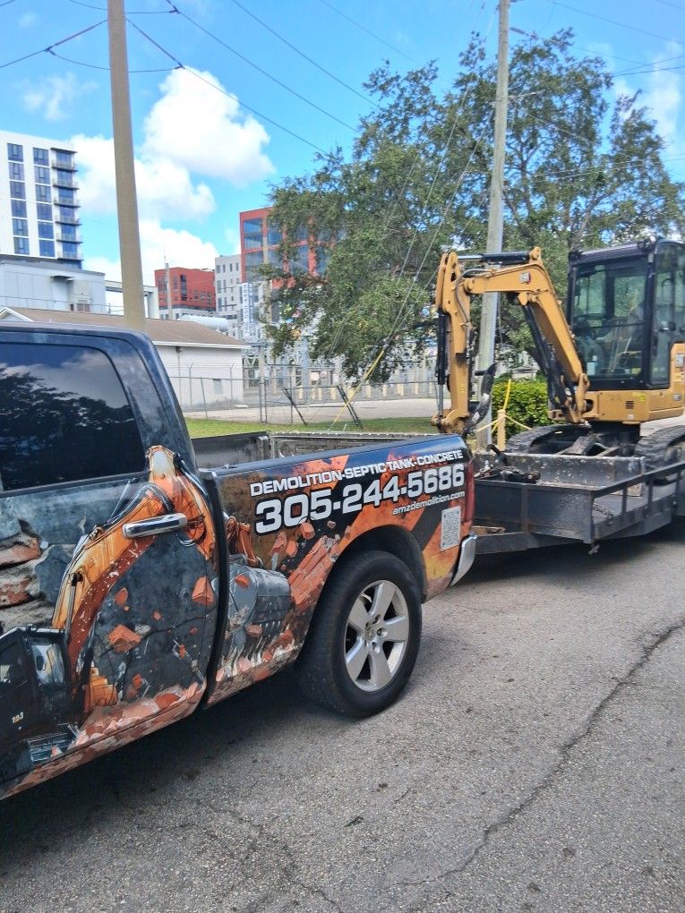 Bobcat Excavadora Volteo 