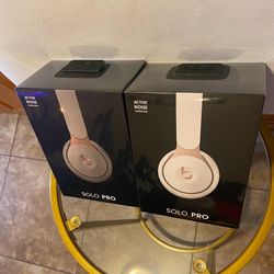 Beats Solo Pro Headphones