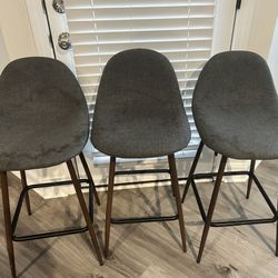 3 Bar Stools