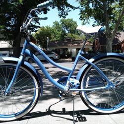 Huffy 24" Cranbrook Girls' Cruiser Bike with Perfect Fit Frame