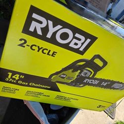 14 Inch  Gas Powred Chainsaw. New No Offers .