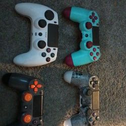 Ps4 and Controllers