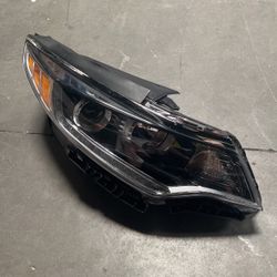 Kia Optima Headlight 