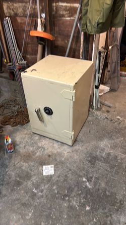 Sturdy 1940s fire proof safe