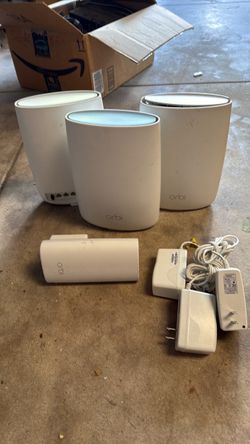 Netgear Orbi Whole Home Mesh Wi-Fi System (4 Units Total)