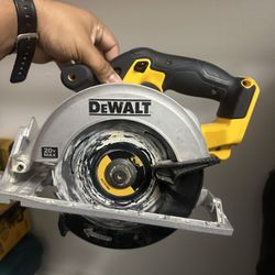 Dewalt 6 1/2 Circular Saw!