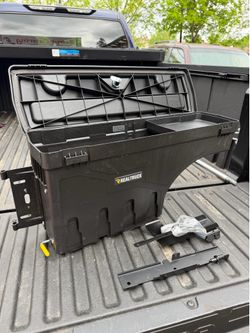 New REALTRUCK Driver Side Swing Case / Toolbox PRICE IS FIRM