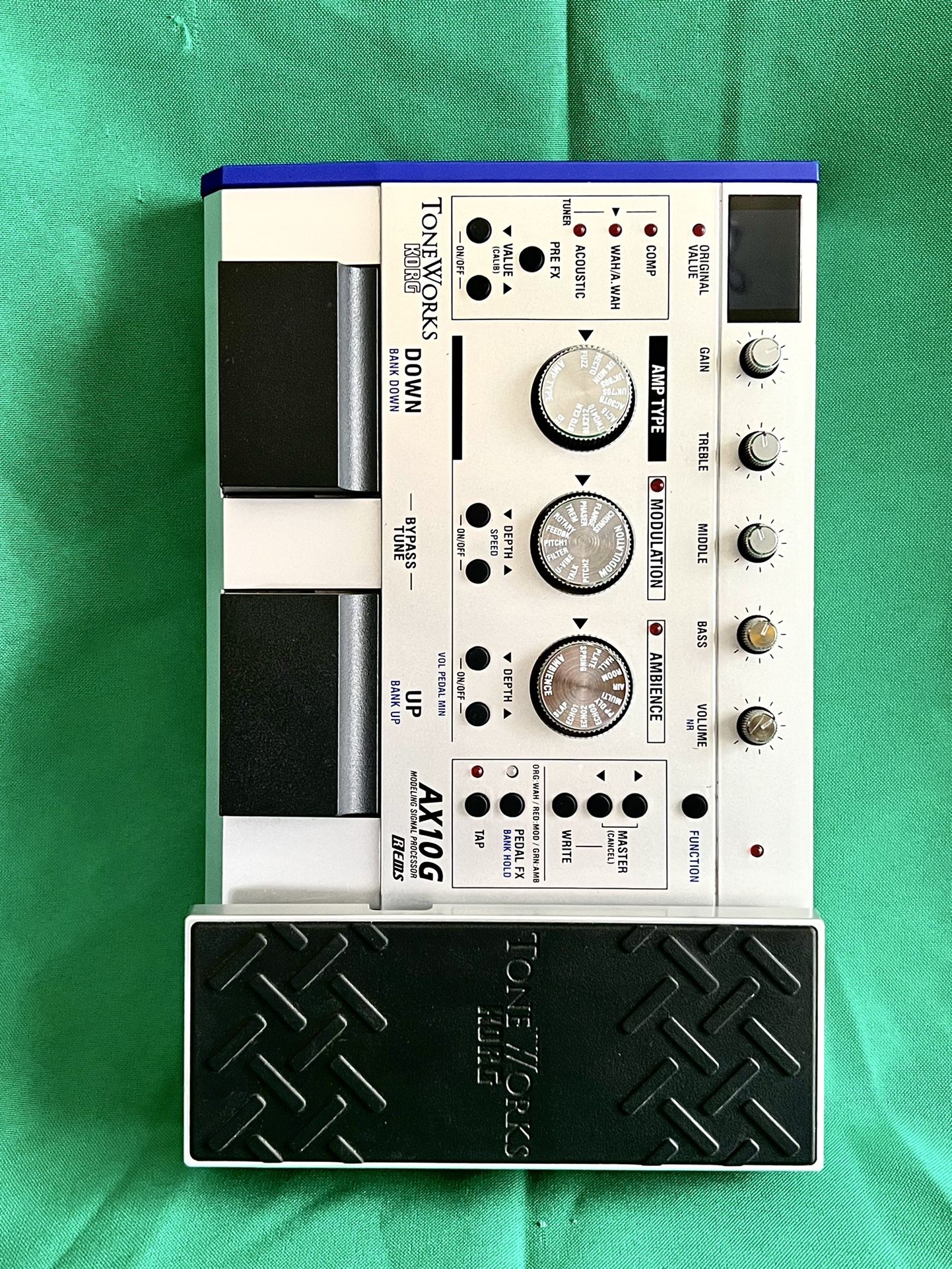 Korg AX10G Multi-Effects Guitar Effect Pedal