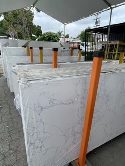 Clearance Kitchen /Bathroom Counter tops , Cheap Quartz Countertops, Quartz Slabs , ( Small Pieces , Broken Pieces ) Pre Fab 26", 36", 42" x 9 feet 