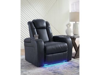Fyne-Dyme Sapphire Power Recliner