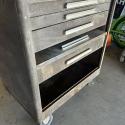 Older Kennedy 4 Drawer Tool Box $75 OBO